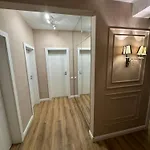 Bratu アパート *