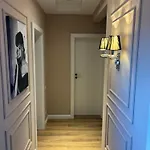 Bratu アパート *